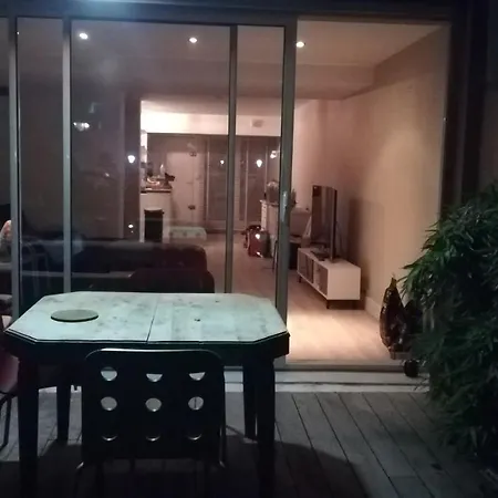 En Marina Au Cap D'agde 빌라